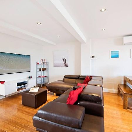 Lovely Modern Coogee Apartment Сидни Екстериор снимка